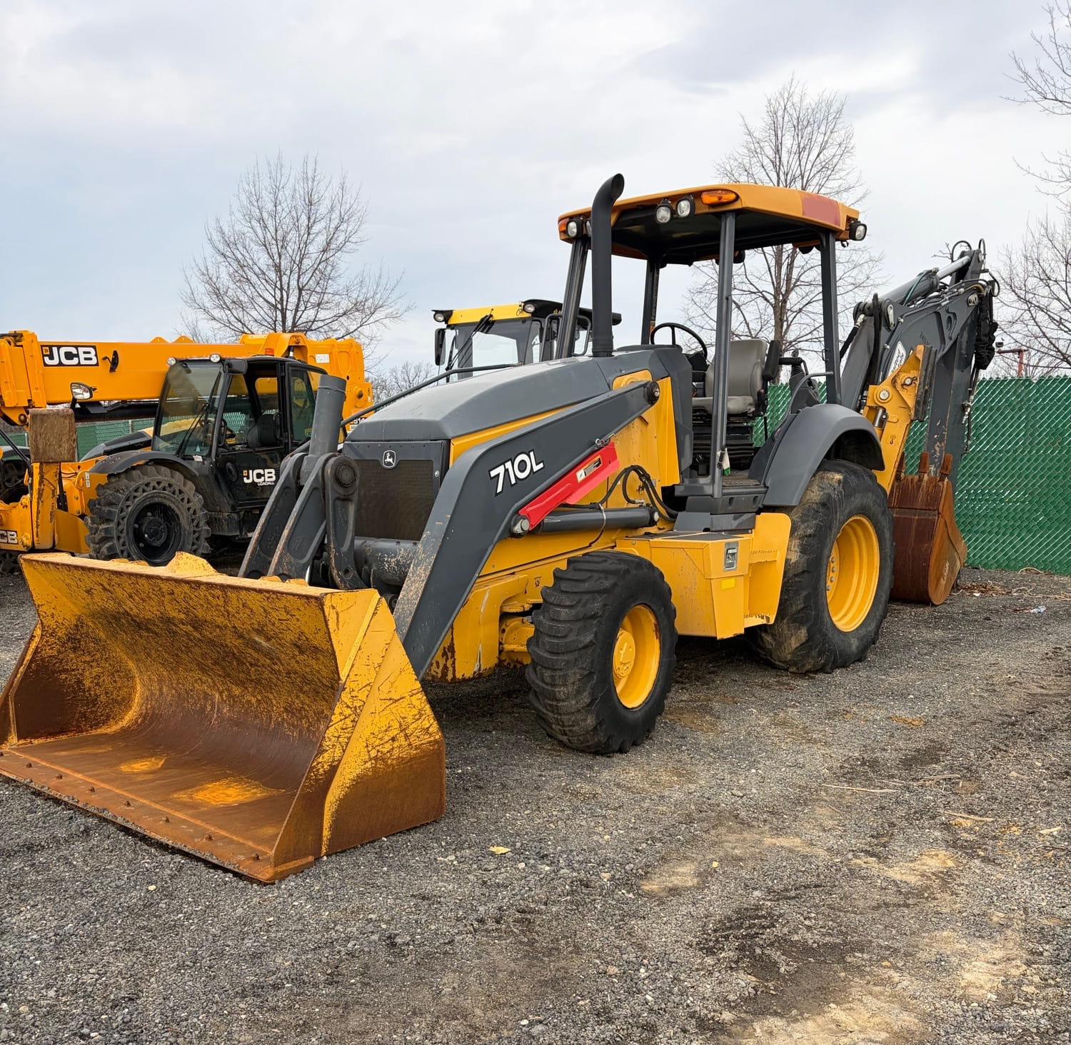 2019 John Deere 710L Equipment Image0