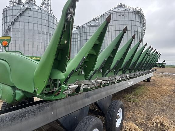Image of John Deere 712C equipment image 2
