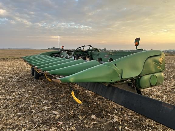 Image of John Deere 712C equipment image 2