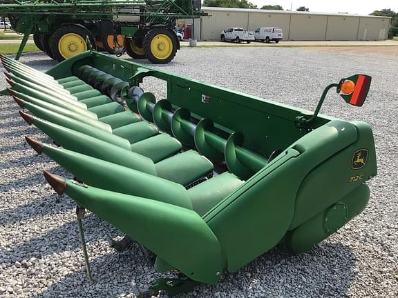 Image of John Deere 712C Primary image