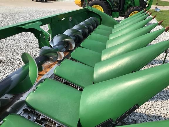 Image of John Deere 712C equipment image 1