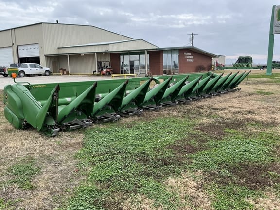 2019 John Deere 712C Equipment Image0