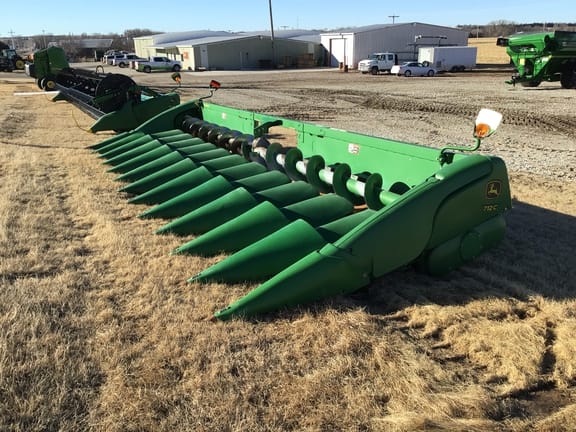 2019 John Deere 712C Equipment Image0