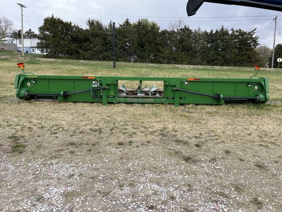 Image of John Deere 712C equipment image 4