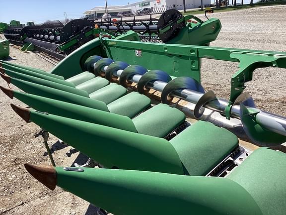 Image of John Deere 712C equipment image 3