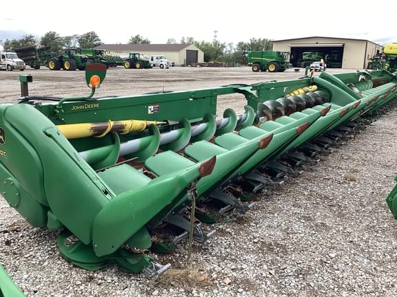 Image of John Deere 712C equipment image 1