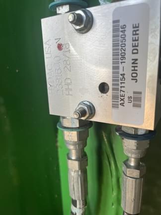 Image of John Deere 712C equipment image 3