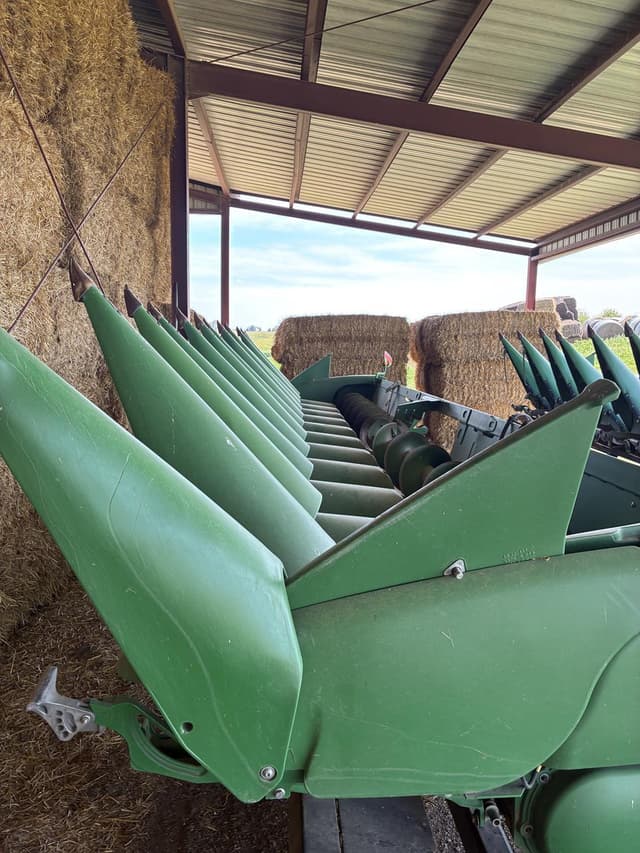 Image of John Deere 712C equipment image 1