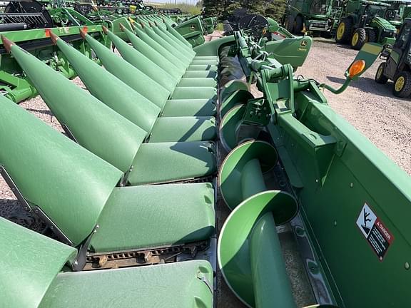 Image of John Deere 712FC equipment image 4