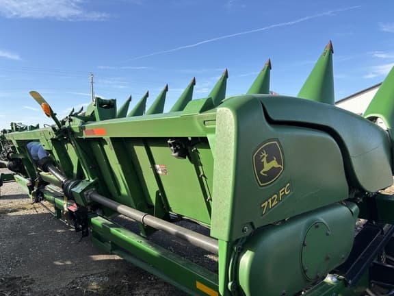 Image of John Deere 712FC equipment image 2