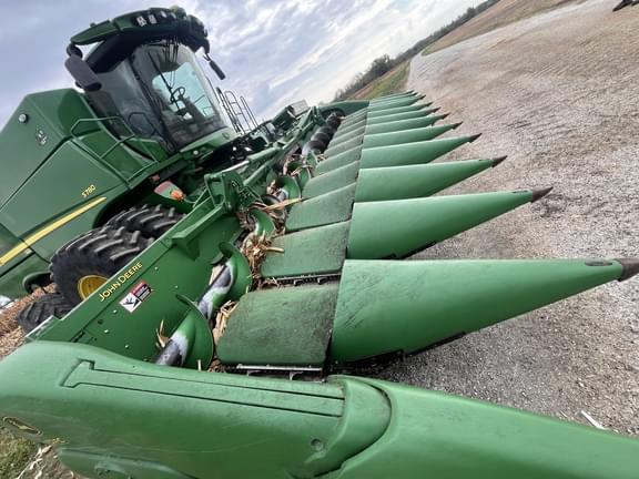 Image of John Deere 712FC equipment image 2