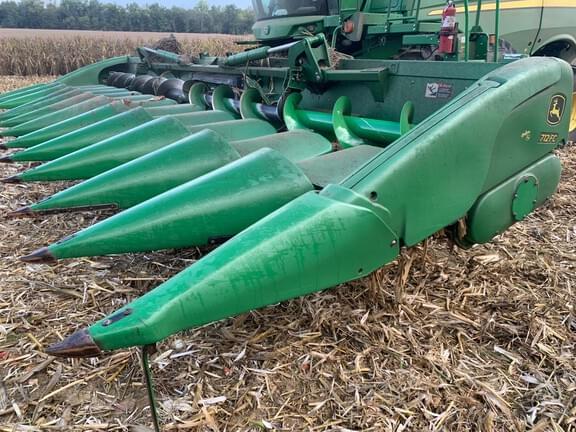 Image of John Deere 712FC Primary image