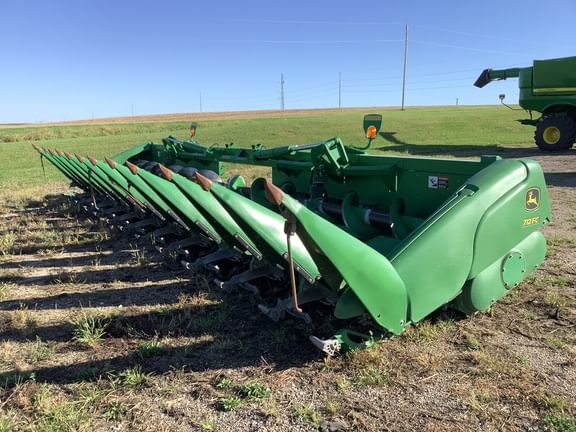 2019 John Deere 712FC Equipment Image0
