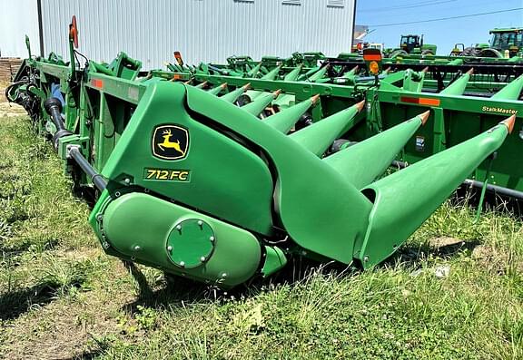 Image of John Deere 712FC Primary image
