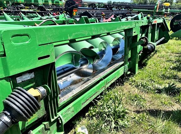 Image of John Deere 712FC equipment image 4