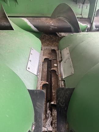 Image of John Deere 712FC equipment image 4