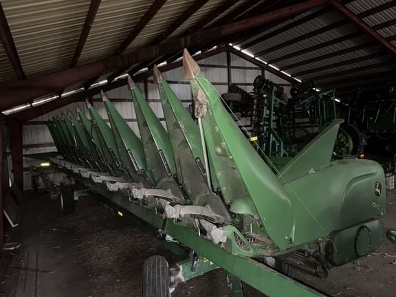 Image of John Deere 712FC Primary image