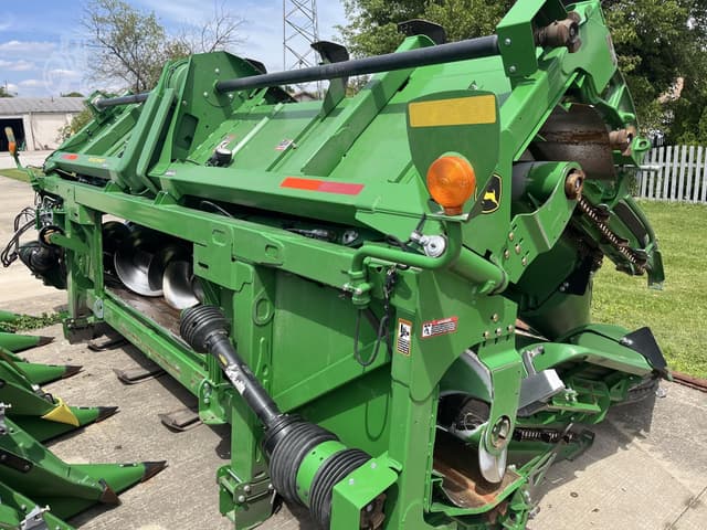 Image of John Deere 712FC equipment image 1