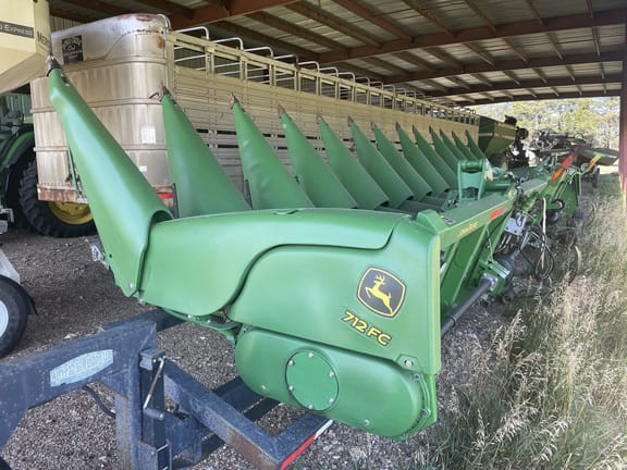 2019 John Deere 712FC Equipment Image0