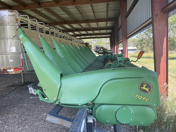 Image of John Deere 712FC equipment image 1