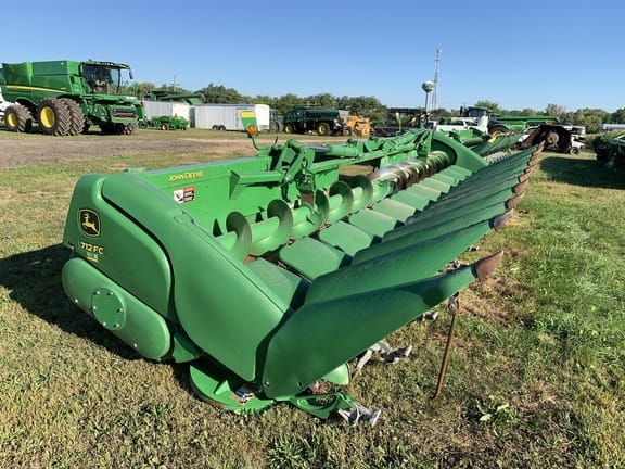 Main image John Deere 712FC