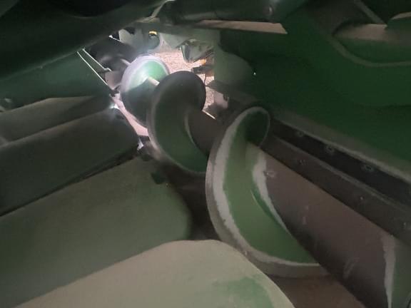 Image of John Deere 712FC equipment image 4