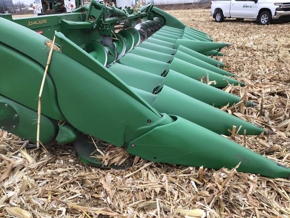 Main image John Deere 712FC