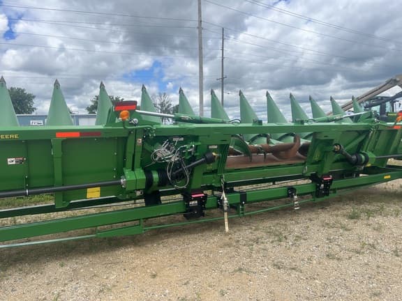 Image of John Deere 712FC equipment image 2