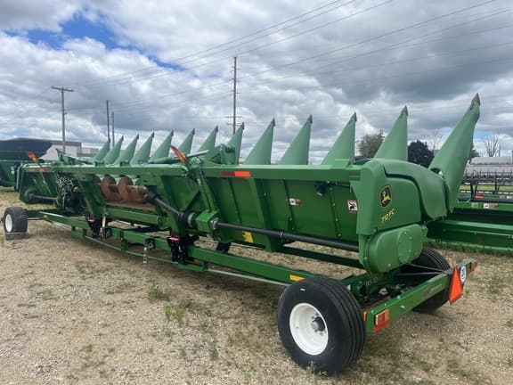 Image of John Deere 712FC equipment image 3