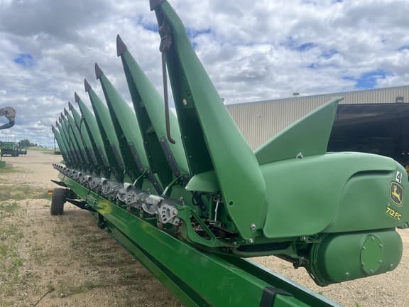 Image of John Deere 712FC Primary image