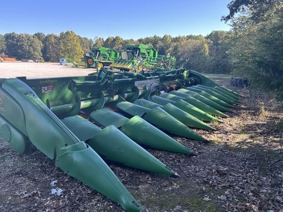 Image of John Deere 712FC Primary image