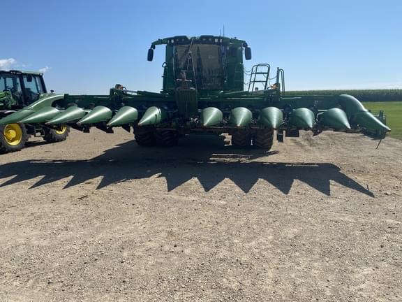 Image of John Deere 712FC equipment image 1