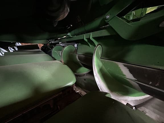 Image of John Deere 712FC equipment image 2