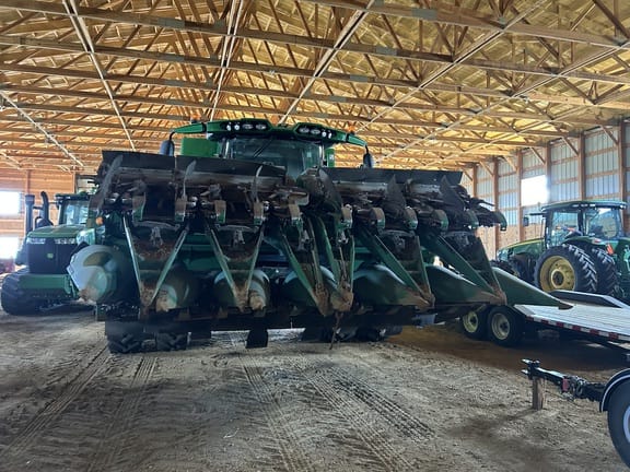 2019 John Deere 712FC Equipment Image0