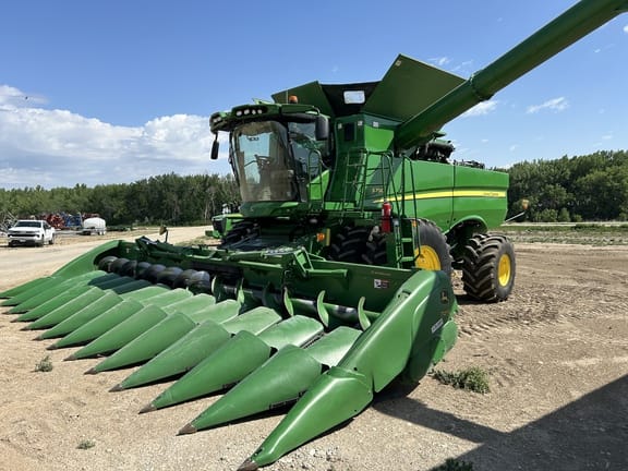 2020 John Deere 712FC Equipment Image0