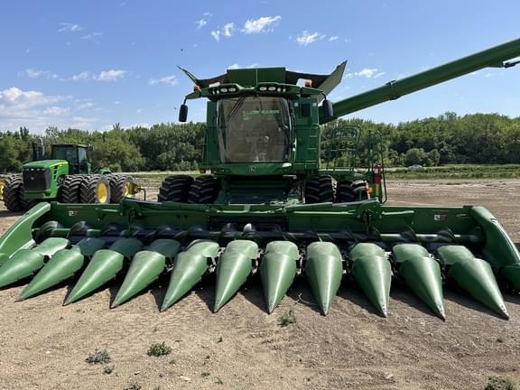 Image of John Deere 712FC equipment image 2