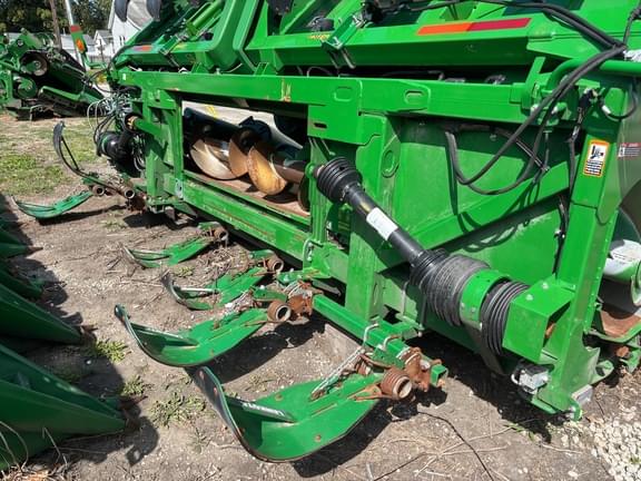 Image of John Deere 712FC equipment image 1