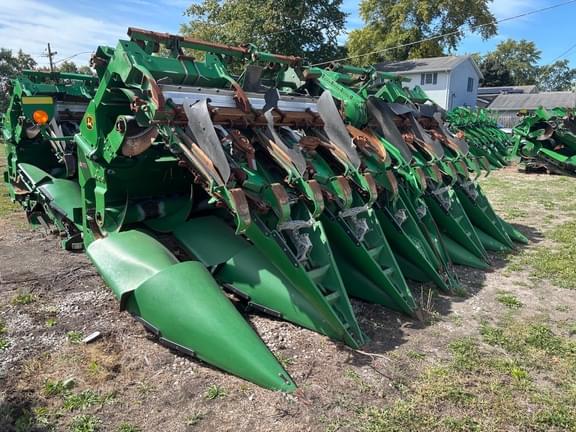 Image of John Deere 712FC equipment image 4