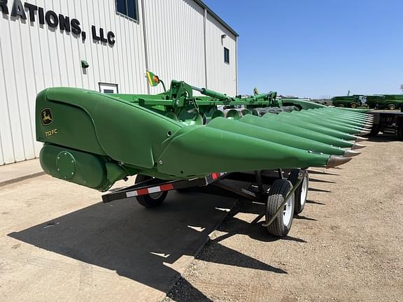 Image of John Deere 712FC equipment image 1