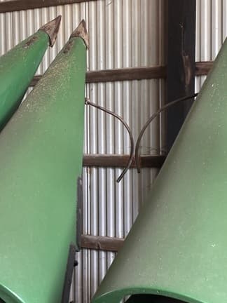 Image of John Deere 712FC equipment image 3