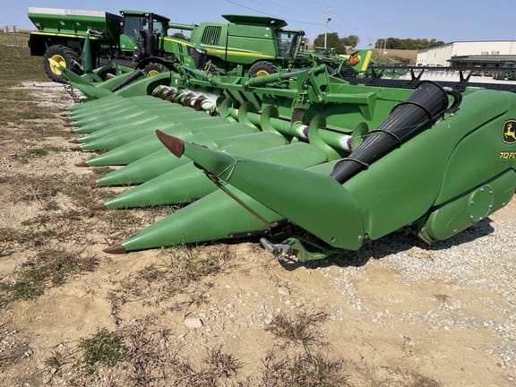 2019 John Deere 712FC Equipment Image0