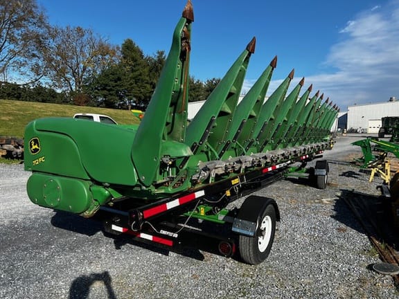 2019 John Deere 712FC Equipment Image0