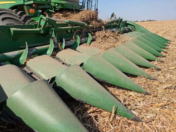 Image of John Deere 712FC Primary Image