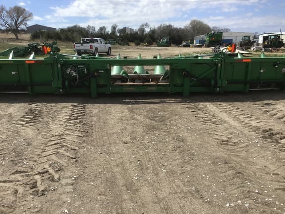 Image of John Deere 712FC equipment image 4