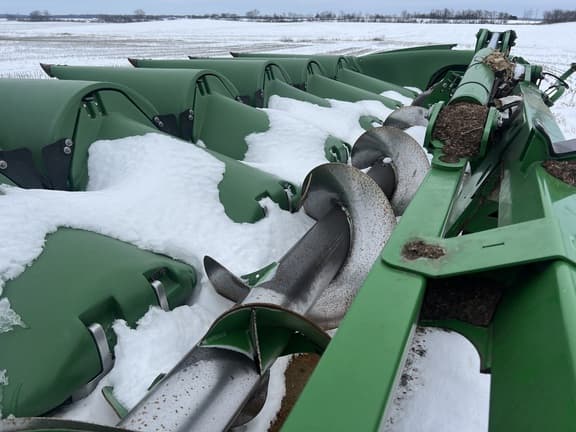 Image of John Deere 712FC equipment image 4