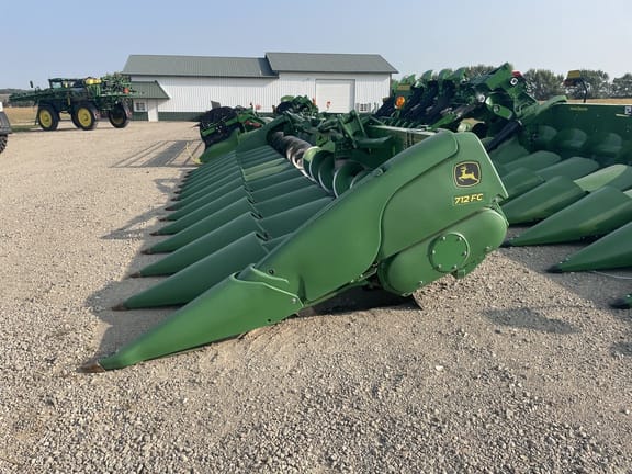 2019 John Deere 712FC Equipment Image0