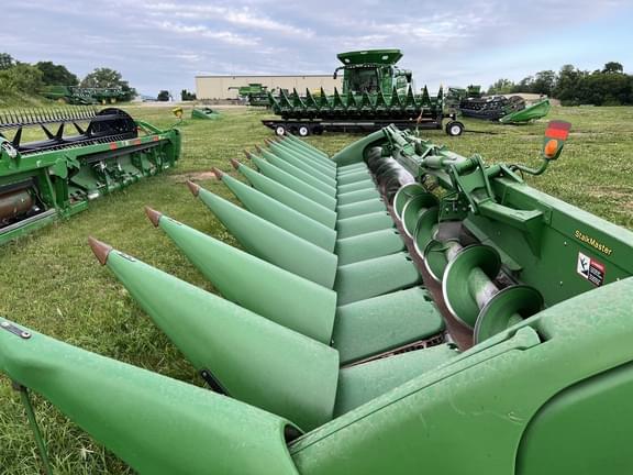 Image of John Deere 712FC equipment image 2