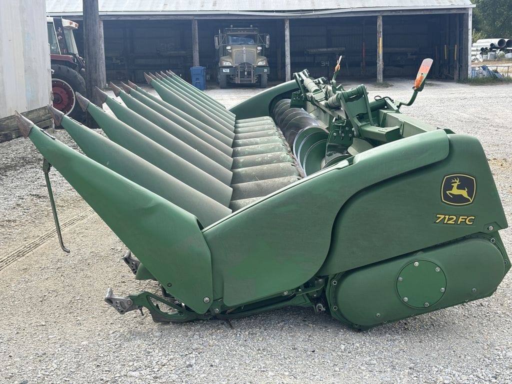 2019 John Deere 712FC Equipment Image0