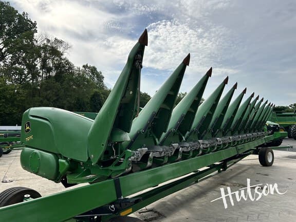 Image of John Deere 712FC equipment image 1