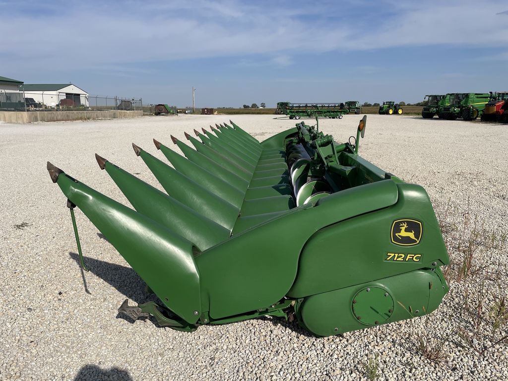 2019 John Deere 712FC Equipment Image0